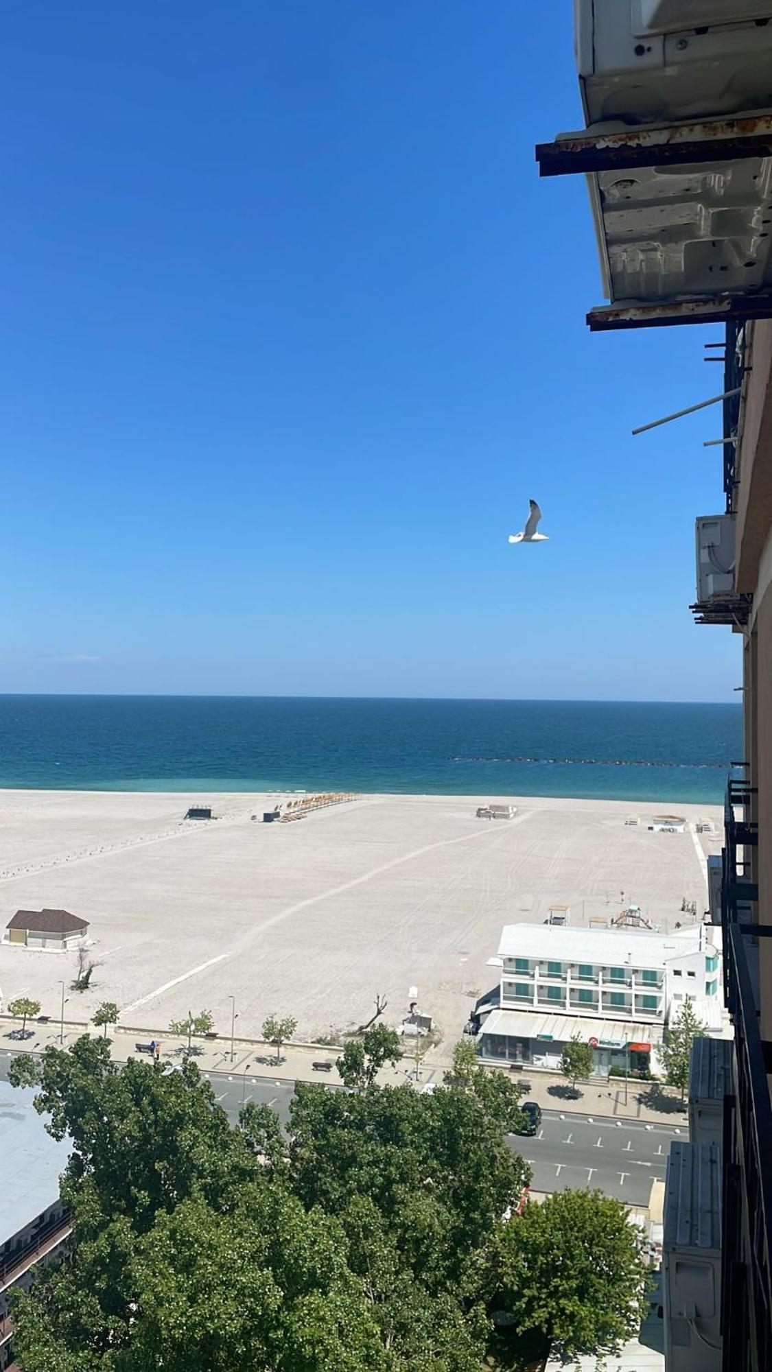 Hotel Astoria Patria à Mamaia Extérieur photo