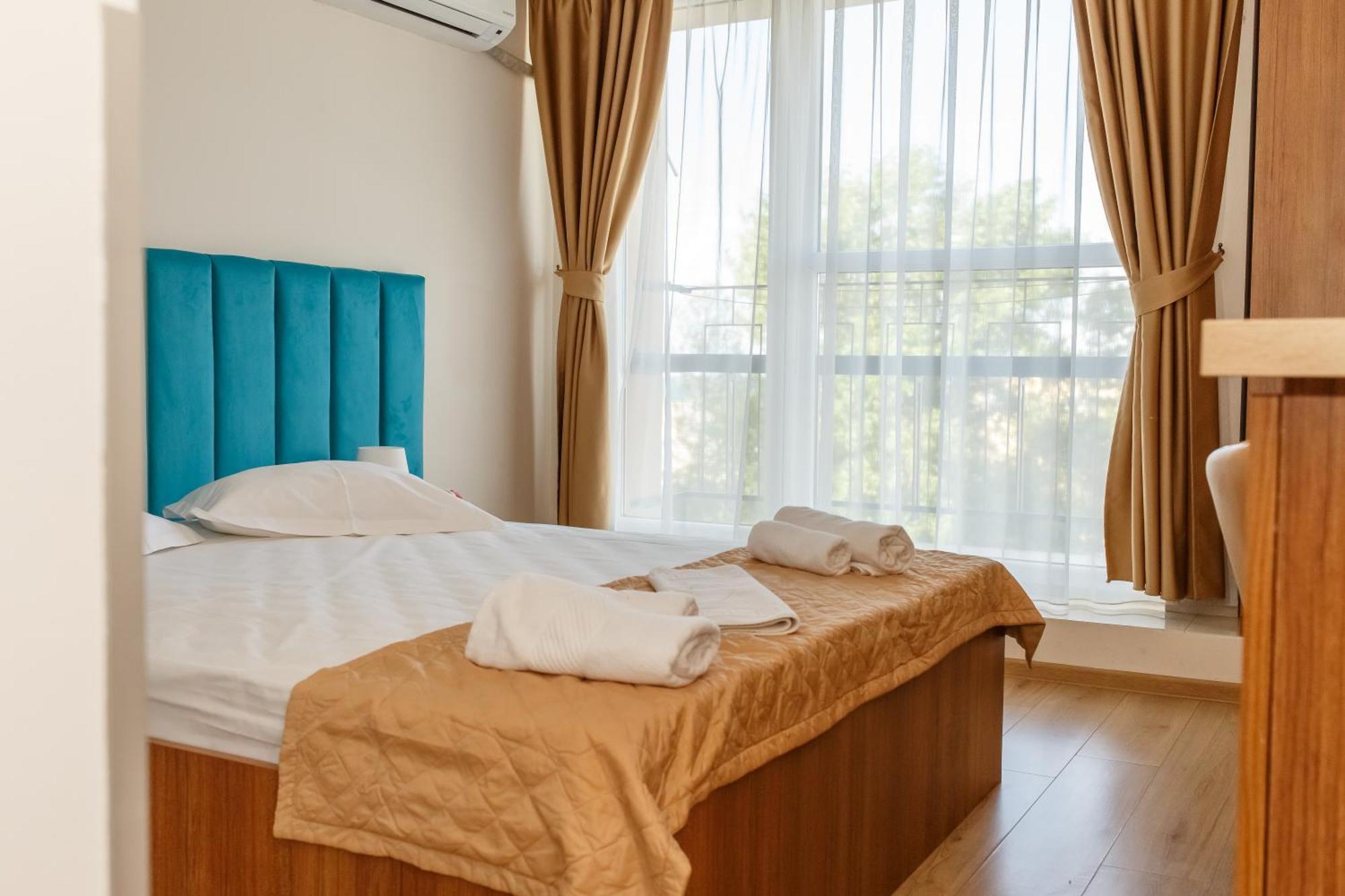 Hotel Astoria Patria à Mamaia Extérieur photo